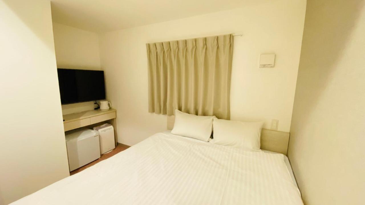 אוסקה Hotel The One Shinimamiya מראה חיצוני תמונה
