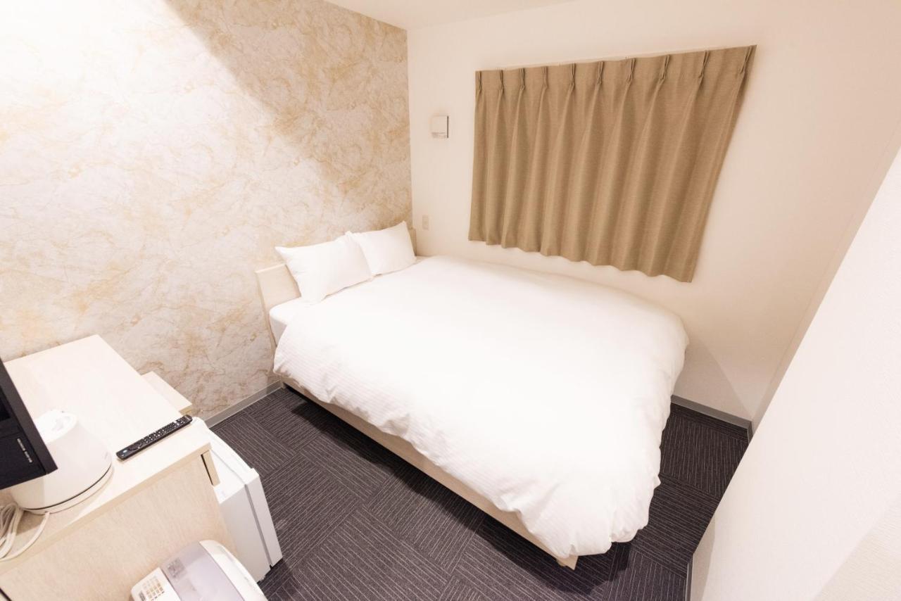 אוסקה Hotel The One Shinimamiya מראה חיצוני תמונה